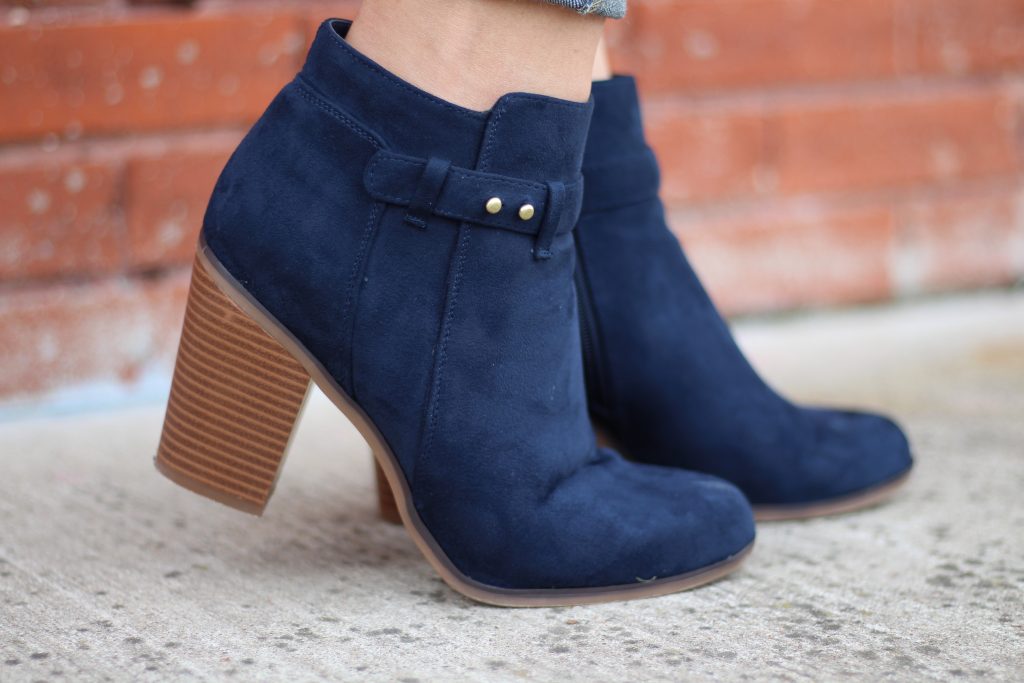 It's a Bootie Party - With Love, Summer